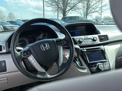 Used 2016 Honda Odyssey EX-L image 13