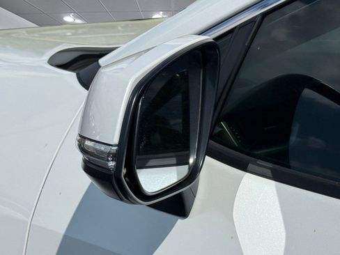 Used 2023 Toyota RAV4 Limited image 23