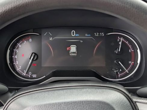 Used 2024 Toyota RAV4 XLE FWD image 21