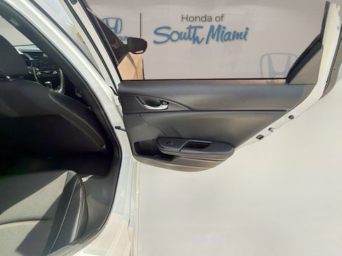 Used 2019 Honda Civic Sport image 29