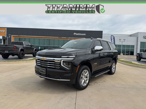 Used 2025 Chevrolet Tahoe Premier image 1