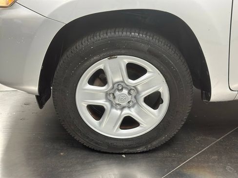 Used 2010 Toyota RAV4 2WD w/ Base L4 Extra Value Pkg image 21