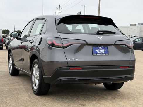 Used 2025 Honda HR-V LX image 7