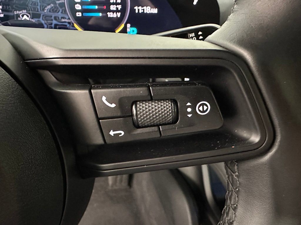 Certified 2021 Porsche Taycan RWD image 26