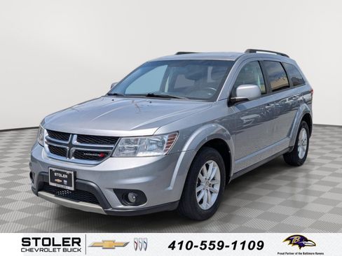 Used 2017 Dodge Journey SXT FWD image 1