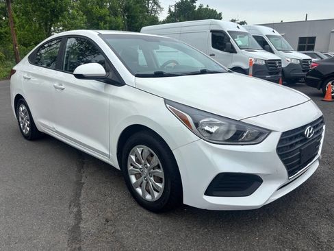 Used 2018 Hyundai Accent SE FWD image 7