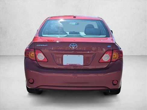 Used 2010 Toyota Corolla LE image 7