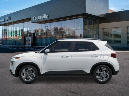 New 2026 Hyundai Venue SEL image 3