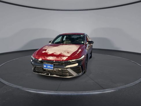 Used 2024 Hyundai Elantra N Line image 3