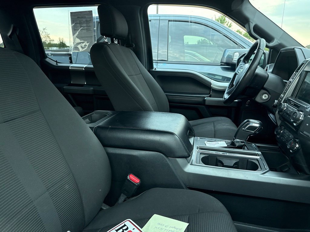 Used 2016 Ford F150 XLT w/ Equipment Group 302A Luxury AWD/4WD image 31