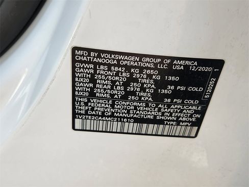 Used 2021 Volkswagen Atlas Cross Sport SEL Premium image 33