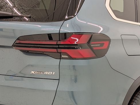 New 2026 BMW X5 xDrive40i w/ Climate Comfort Package image 13