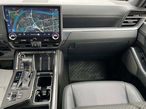 Certified 2024 Lexus GX 550 image 13