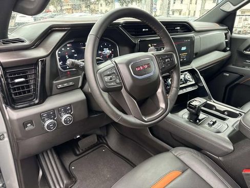 Used 2025 GMC Sierra 1500 AT4 w/ AT4 Premium Package image 24