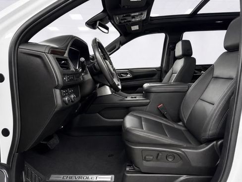 Used 2023 Chevrolet Tahoe LT AWD/4WD image 16