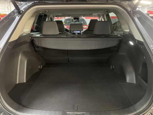 Used 2025 Toyota RAV4 XLE image 34