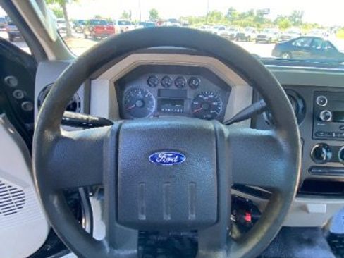 Used 2009 Ford F350 XL image 12