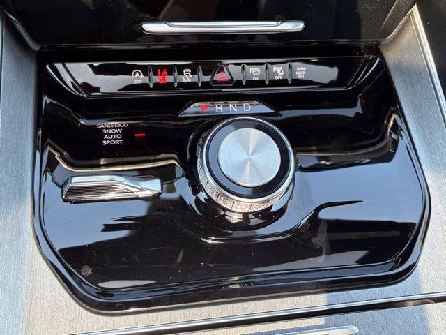 New 2026 Jeep Grand Wagoneer 4WD w/ Premium Group I image 24