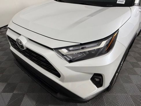 Used 2025 Toyota RAV4 XLE Premium image 10