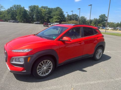 Used 2019 Hyundai Kona SEL w/ SEL Tech Package 02 AWD/4WD image 2