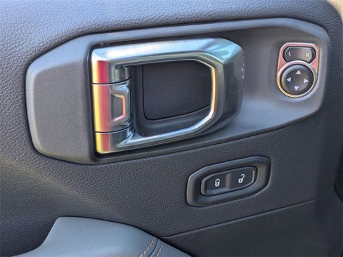 New 2026 Jeep Gladiator Mojave image 11