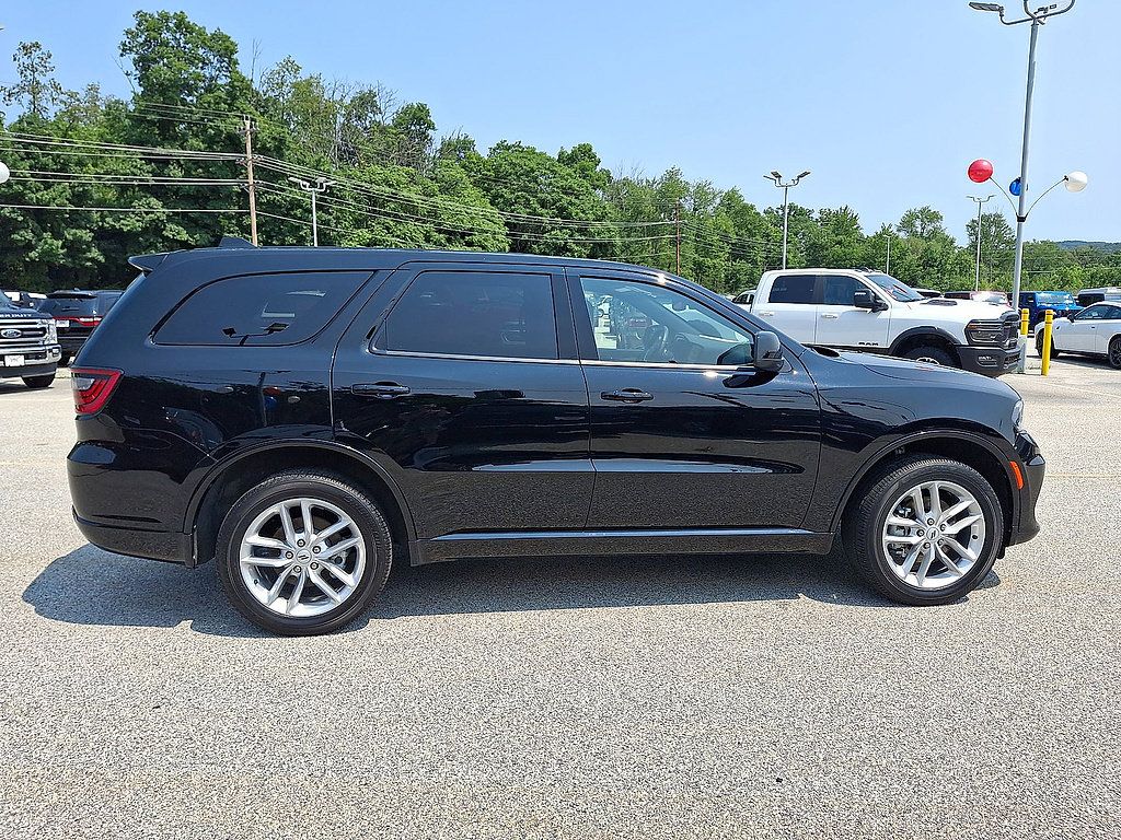 Used 2025 Dodge Durango GT AWD/4WD image 26