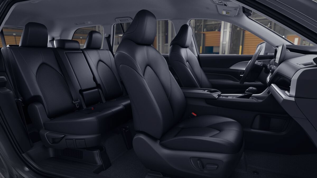 New 2026 Toyota Grand Highlander XLE FWD image 20