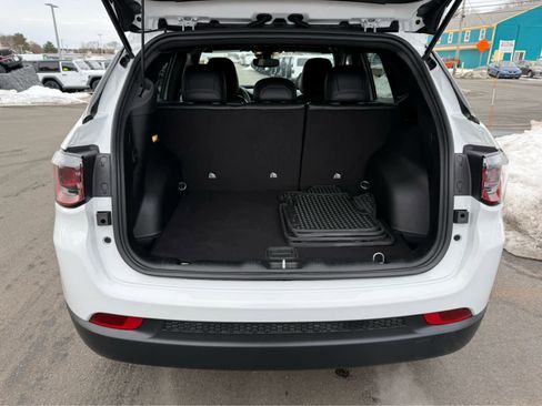 Used 2026 Jeep Compass Latitude w/ Quick Order Package 29K image 8