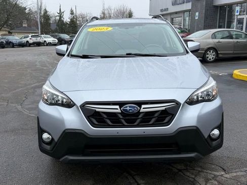 Used 2023 Subaru Crosstrek 2.0i Premium image 11