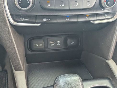 Used 2019 Hyundai Santa Fe SE FWD image 22