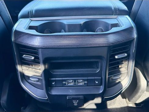 Used 2025 RAM 1500 Laramie AWD/4WD image 27