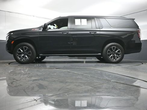 Used 2021 Chevrolet Suburban Z71 w/ Z71 Off-Road Package image 37