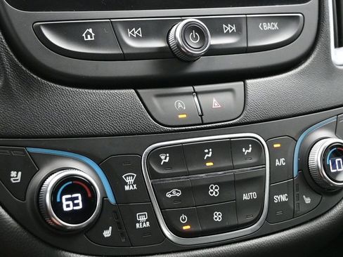 Used 2024 Chevrolet Malibu LT image 26