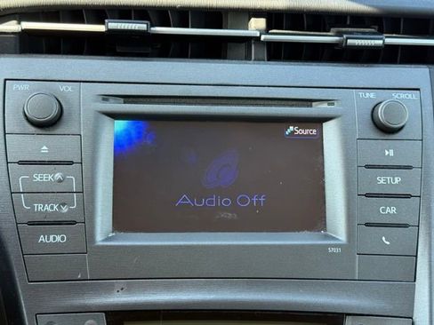 Used 2013 Toyota Prius Two FWD image 12