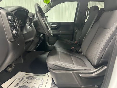 Used 2019 Chevrolet Silverado 1500 Custom Trail Boss w/ Custom Convenience Package image 5