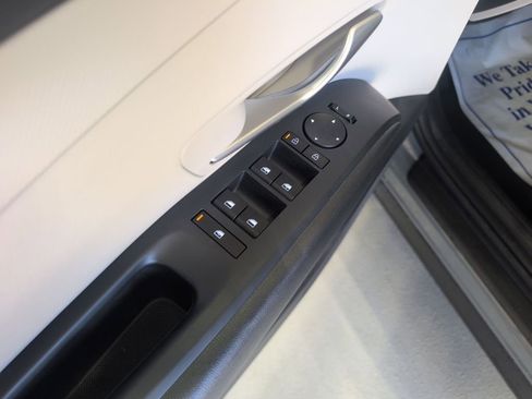 Used 2026 Hyundai Tucson SEL image 12