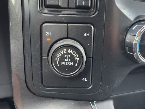 Used 2022 Ford F150 XLT w/ Equipment Group 302A High AWD/4WD image 26