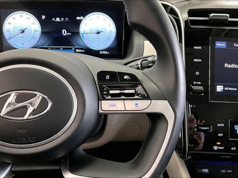 Certified 2022 Hyundai Tucson SEL w/ Convenience Package AWD/4WD image 21