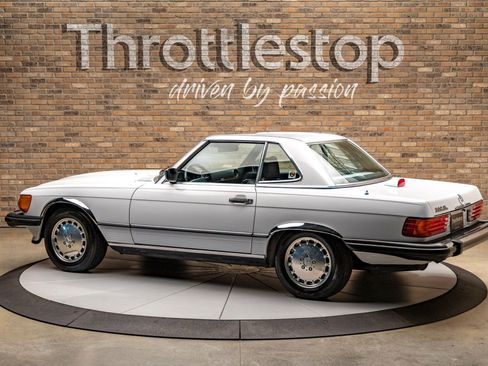 Used 1987 Mercedes-Benz 560 SL image 10