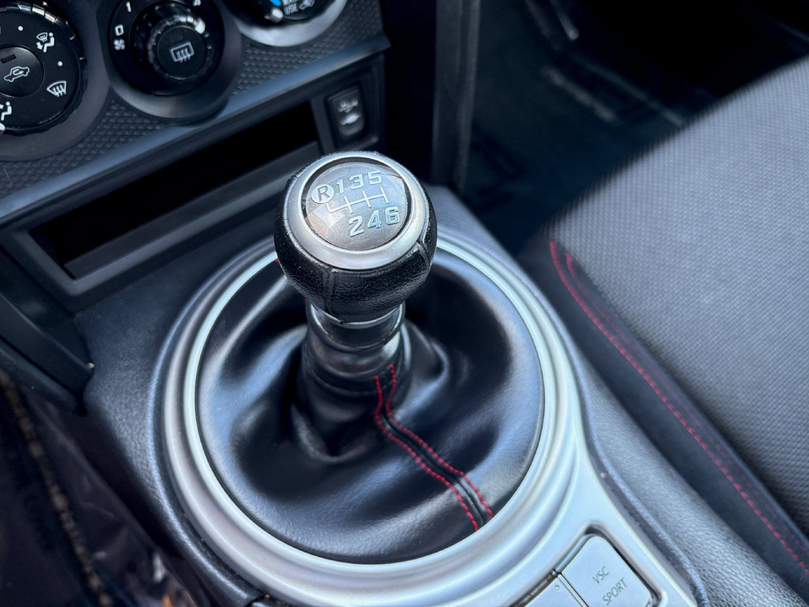 Used 2013 Subaru BRZ Premium RWD image 22