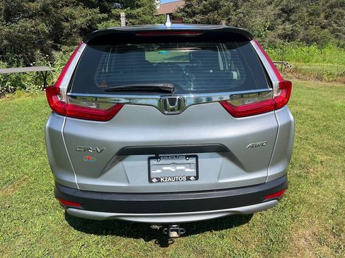 Used 2018 Honda CR-V LX image 9