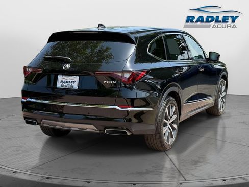 Certified 2025 Acura MDX FWD w/ Technology Package image 6