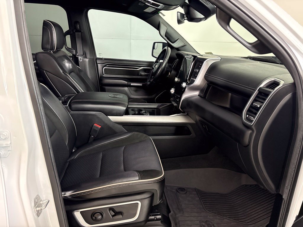 Used 2023 RAM 1500 Laramie AWD/4WD image 19