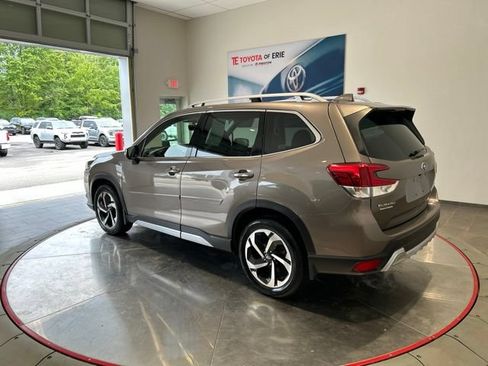 Used 2023 Subaru Forester Touring AWD/4WD image 4