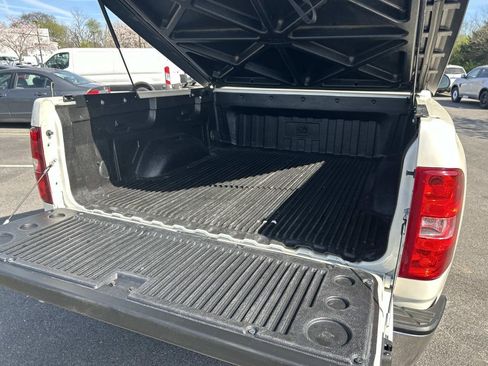 Used 2013 Chevrolet Silverado 1500 LTZ w/ LTZ White Diamond Edition image 14