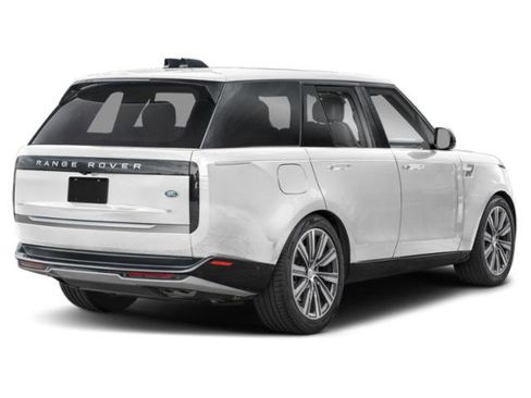 New 2026 Land Rover Range Rover Long Wheelbase SE image 2
