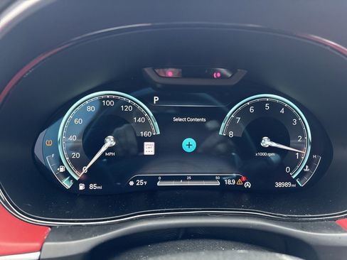 Used 2023 Genesis GV70 2.5T w/ Sport Prestige Package image 9