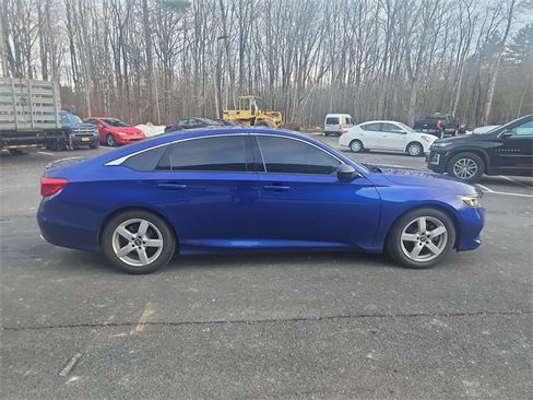 Used 2021 Honda Accord Sport image 5