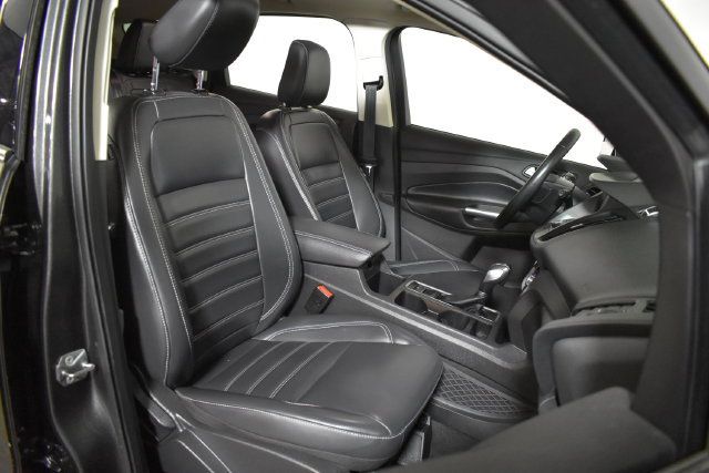 Used 2019 Ford Escape SEL AWD/4WD image 33