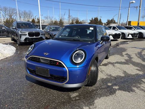 Used 2025 MINI Cooper S image 3